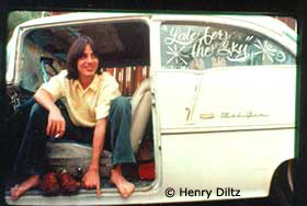 Jackson Browne 1974 by Henry Diltz